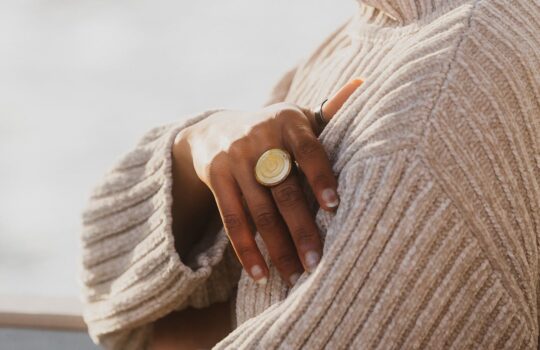 Haute Haus – How to Measure Your Ring Size at Home