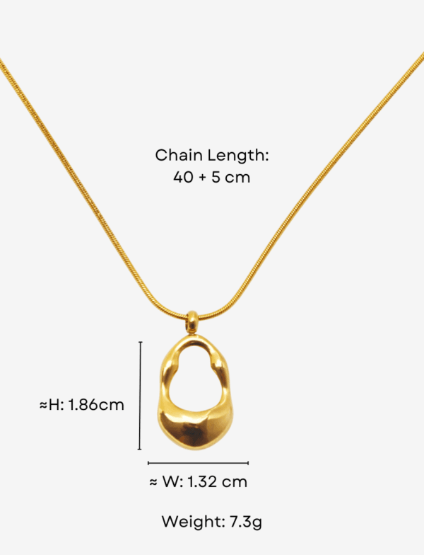 Droplet Pendant Necklace