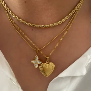Haute Haus - How To Layer Necklaces 10