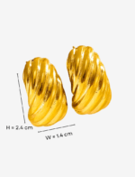 Aurelia Ribbed Gold Necklace & Earrings Set